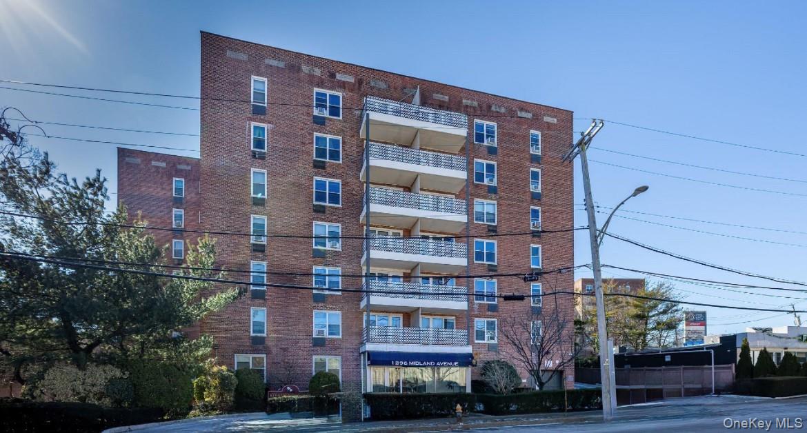 1296 Midland Avenue # B2, Yonkers, NY 10704