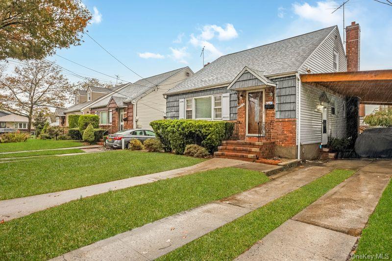 25711 147th Avenue, Rosedale, NY 11422