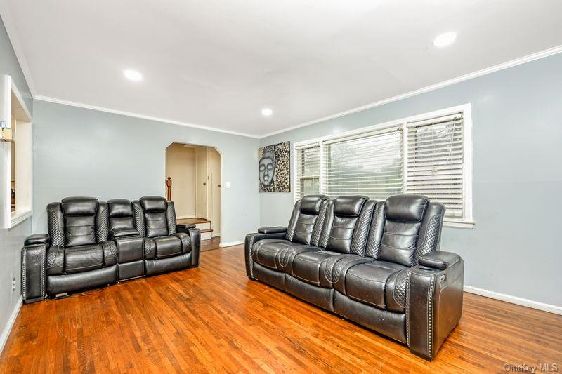 25711 147th Avenue, Rosedale, NY 11422