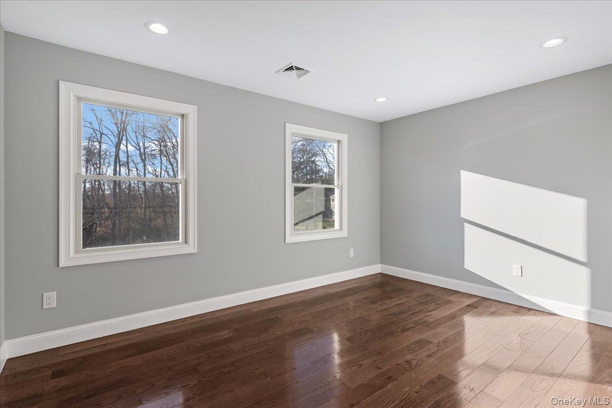 89 Market Street, Mastic Beach, NY 11951