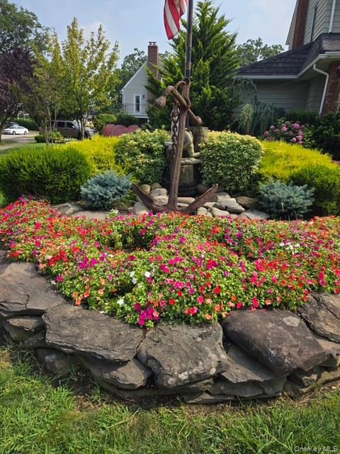 725 Scranton Avenue, East Rockaway, NY 11518