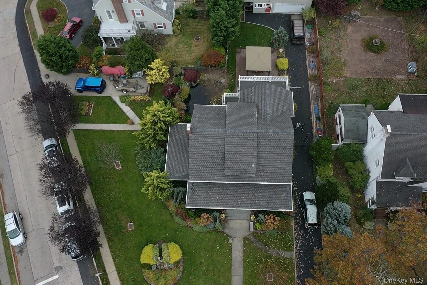 725 Scranton Avenue, East Rockaway, NY 11518