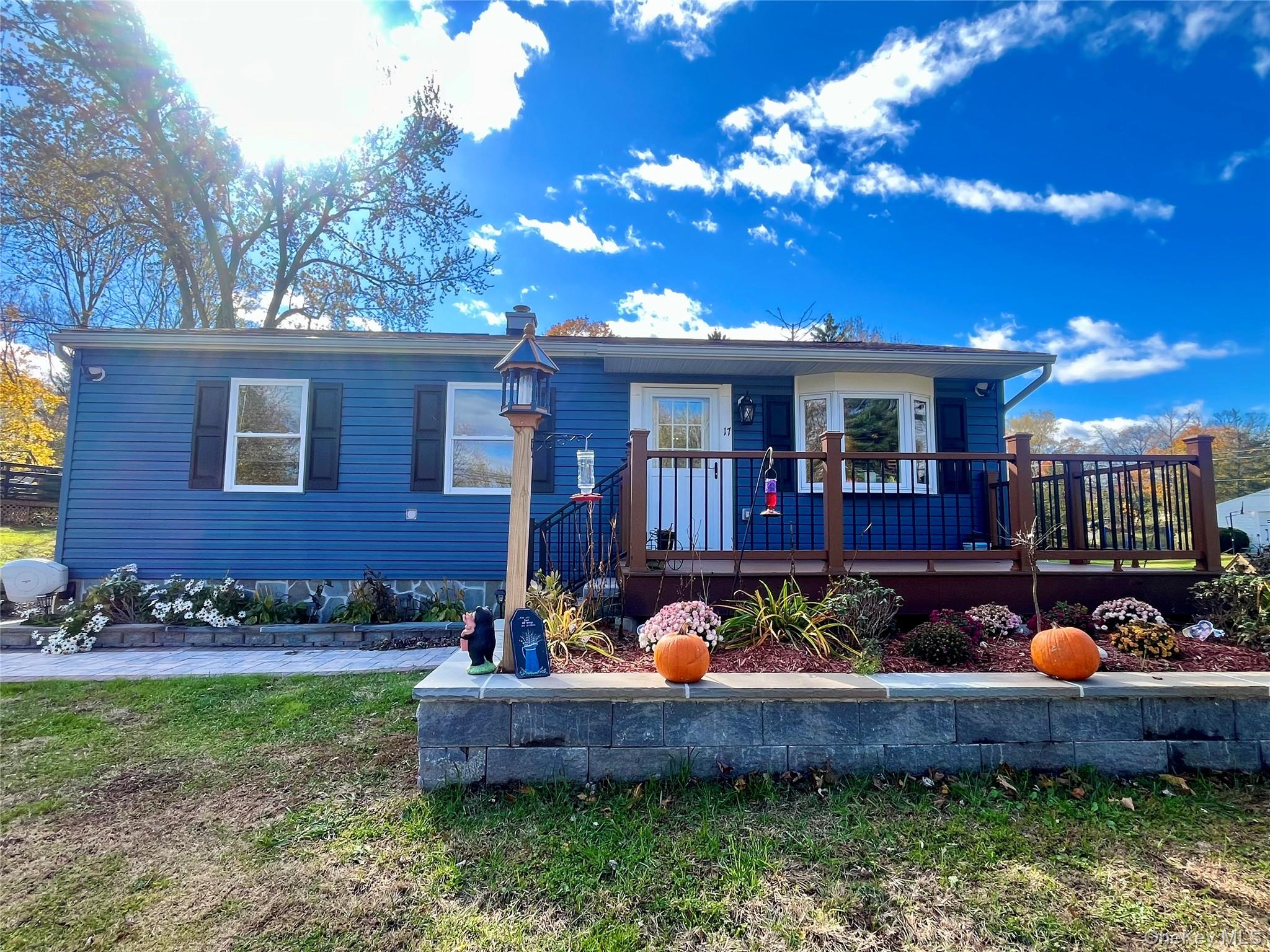 17 Wickham Drive, Warwick, NY 10990