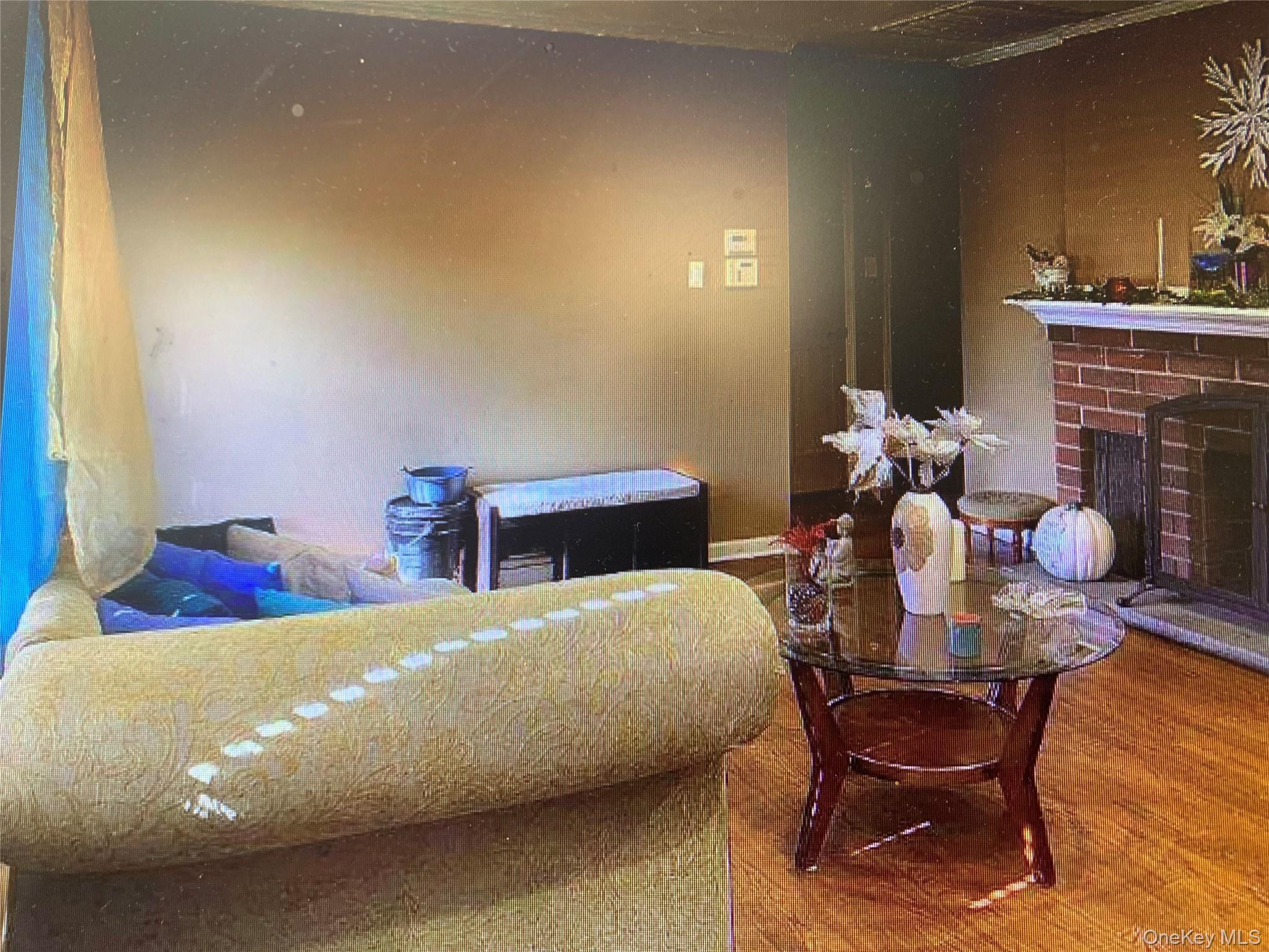 54 Robert Street, Freeport, NY 11520