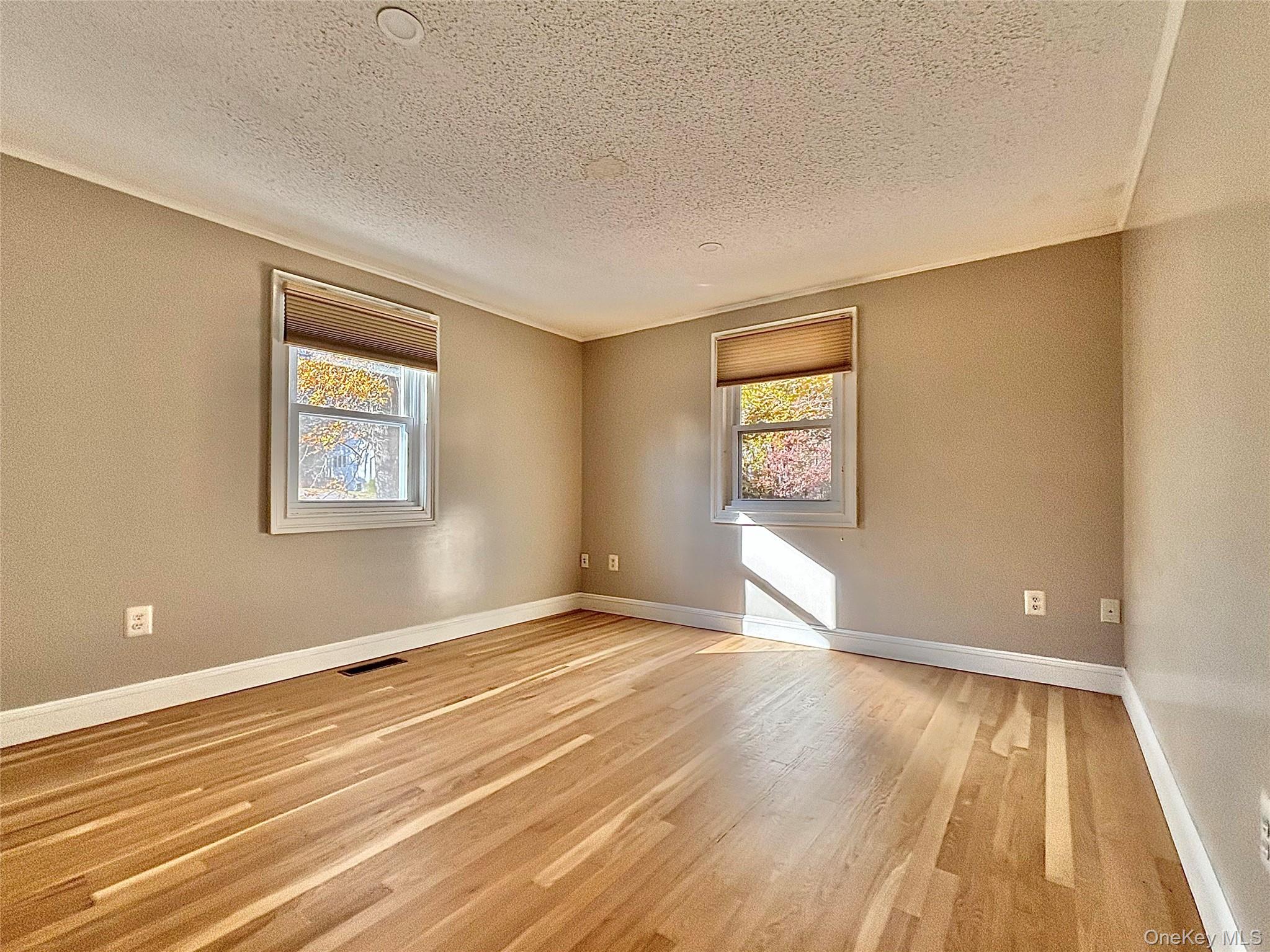 19 Crosmour Road, Rhinebeck, NY 12572