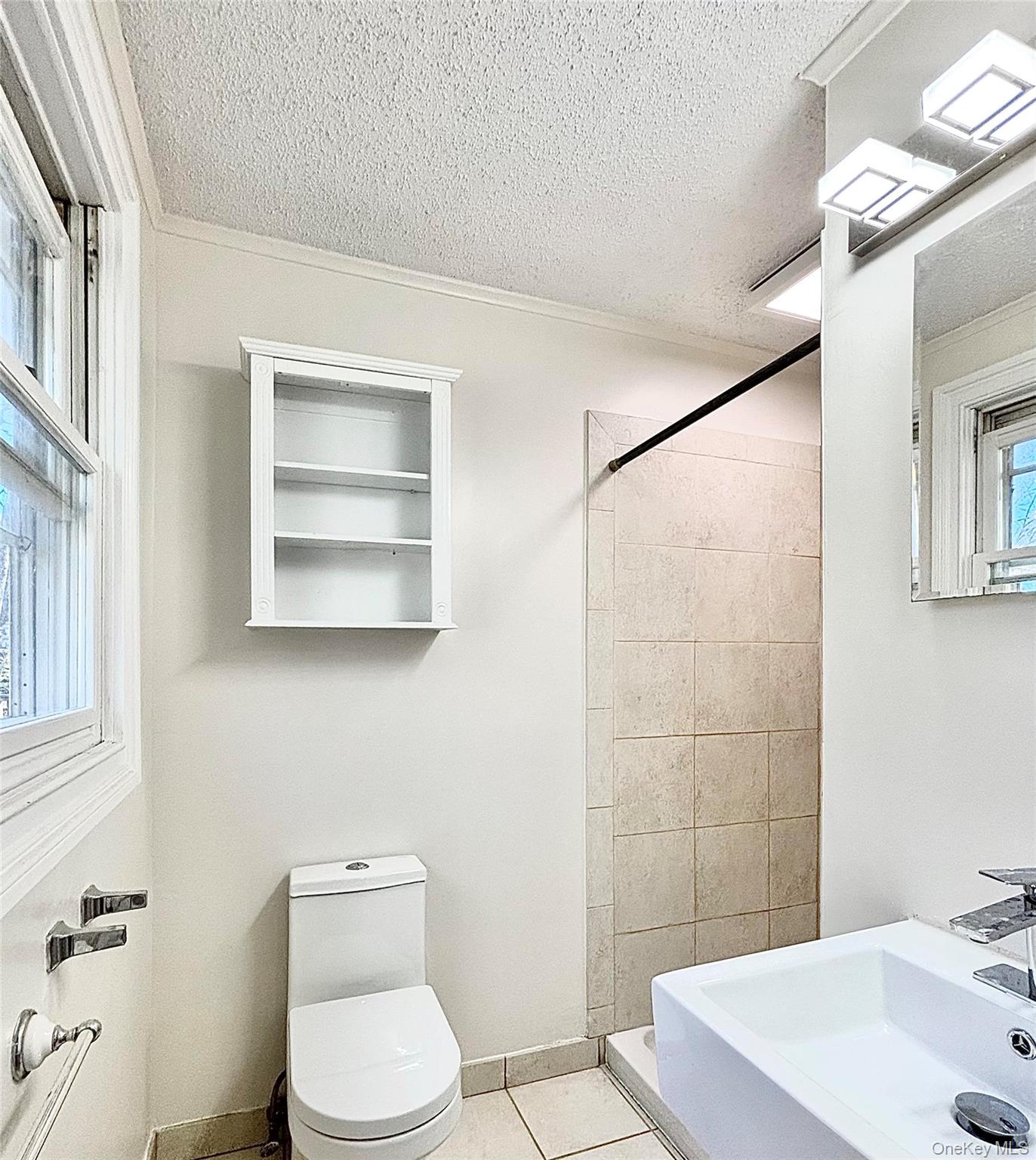 19 Crosmour Road, Rhinebeck, NY 12572