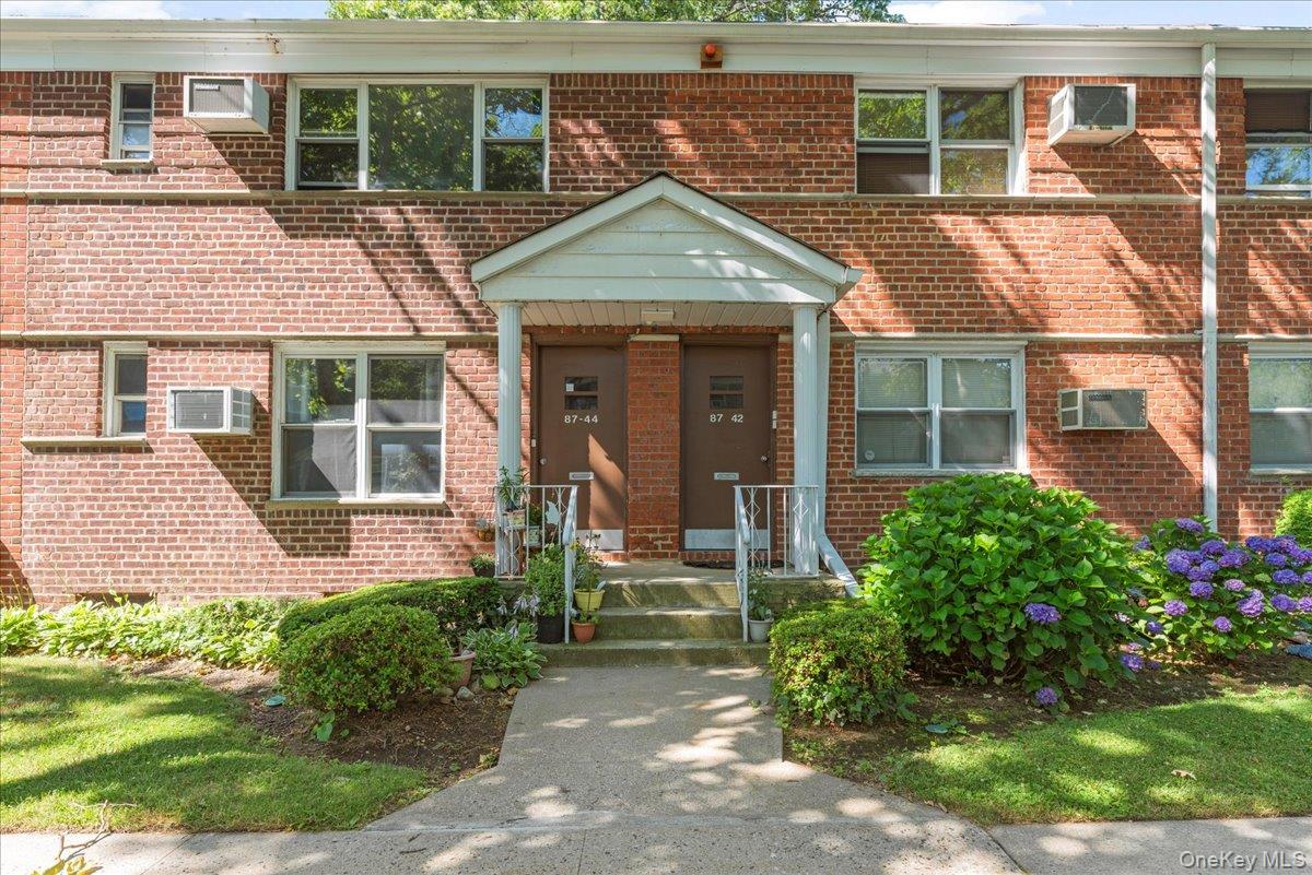 87-44 Marengo Street # 2A, Holliswood, NY 11423