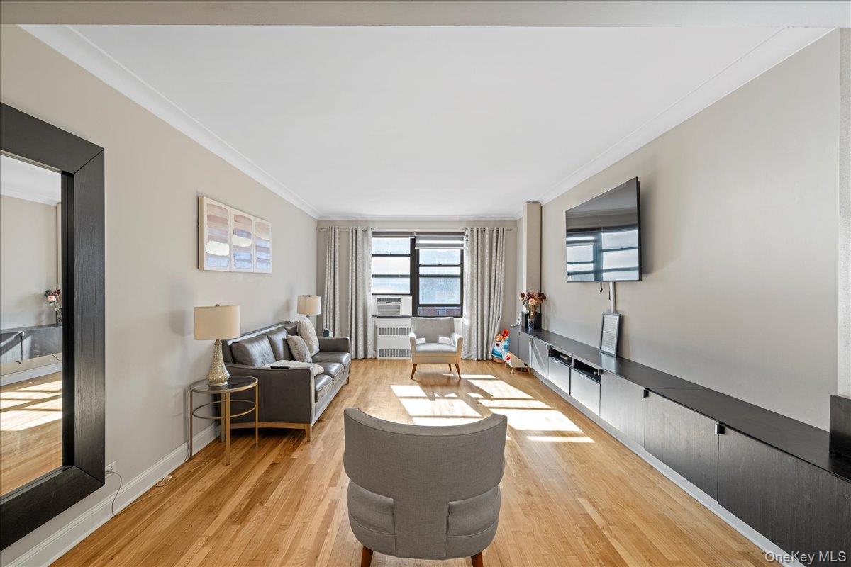 110-45 71st Road # 6D, Forest Hills, NY 11375