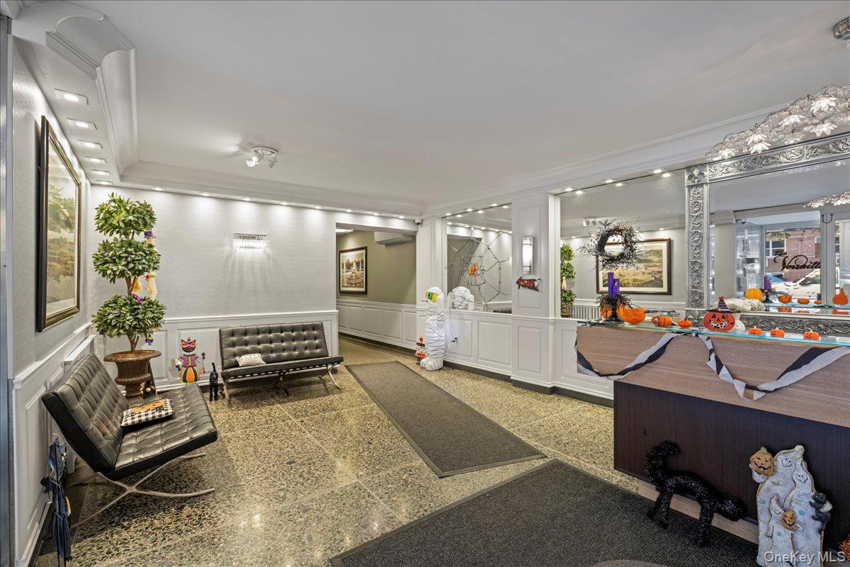 110-45 71st Road # 6D, Forest Hills, NY 11375