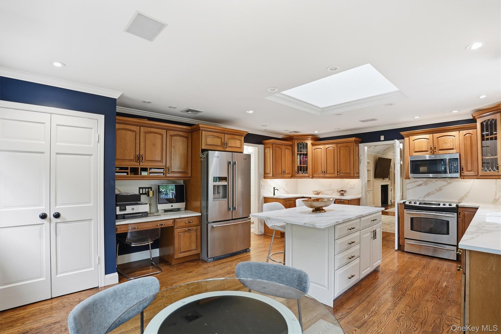 1120 Cove Edge Road, Oyster Bay Cove, NY 11791