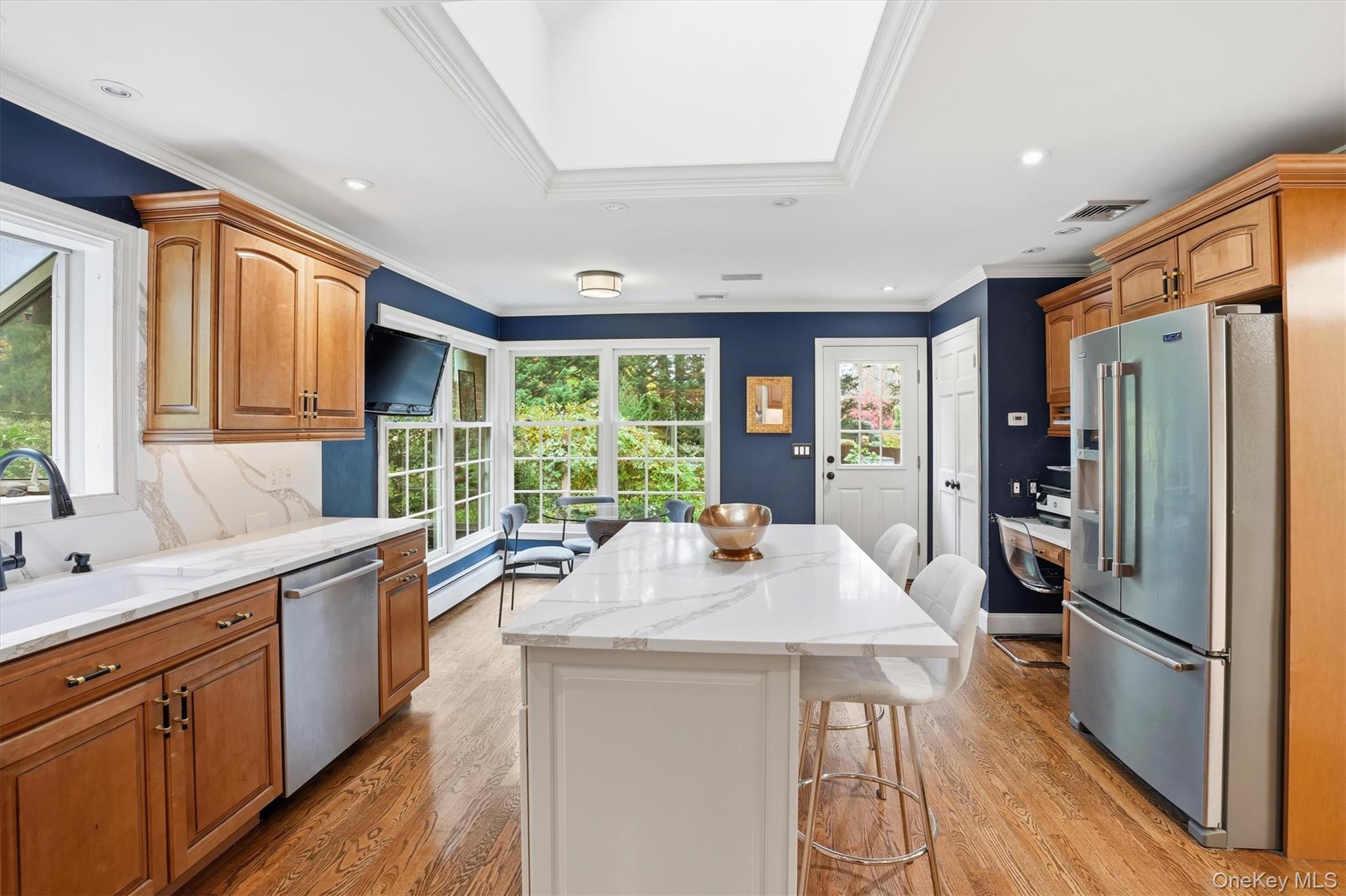 1120 Cove Edge Road, Oyster Bay Cove, NY 11791