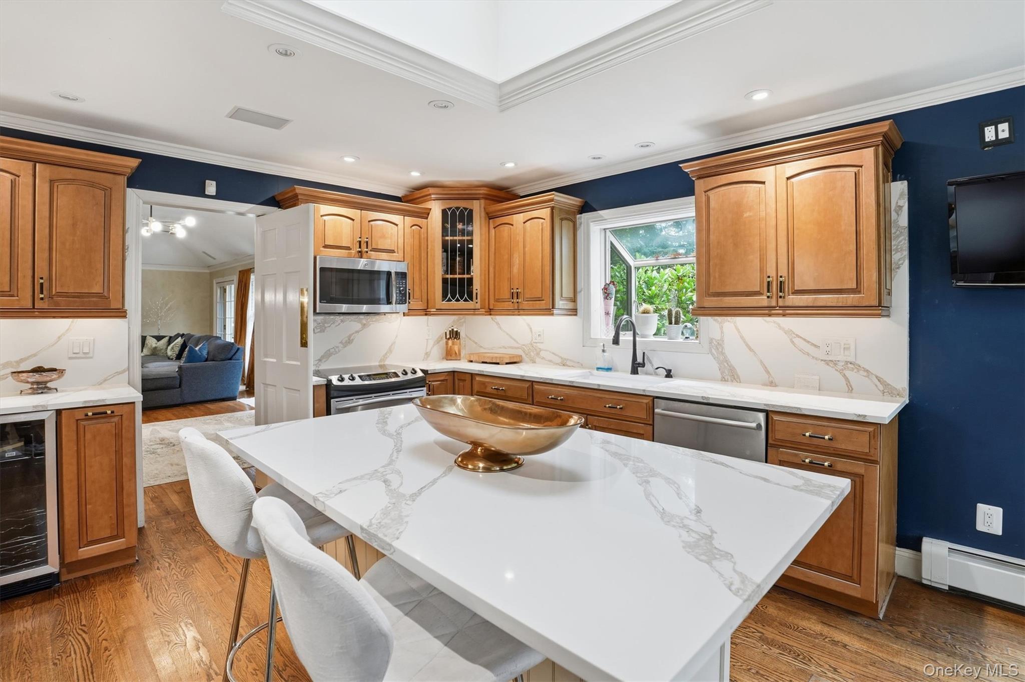 1120 Cove Edge Road, Oyster Bay Cove, NY 11791