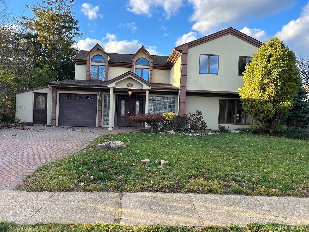 3200 Lydia Lane, Bellmore, NY 11710