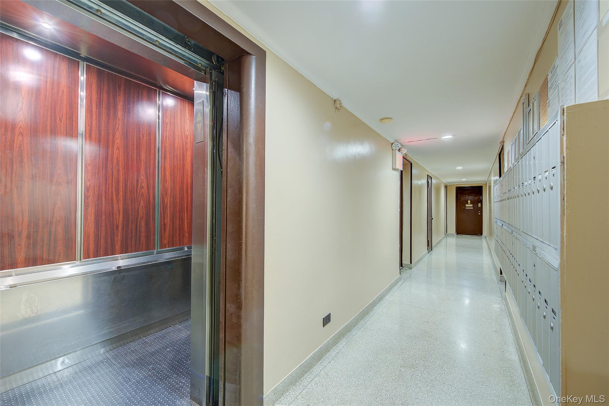 100-25 Queens Boulevard # 2R, Forest Hills, NY 11375