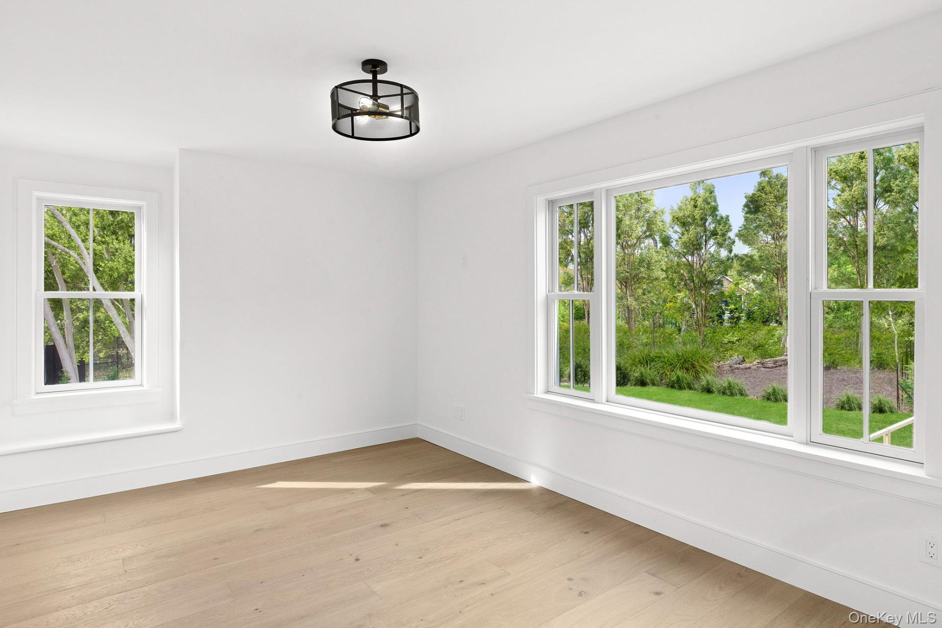 5 Pheasant Lane, Remsenburg, NY 11960