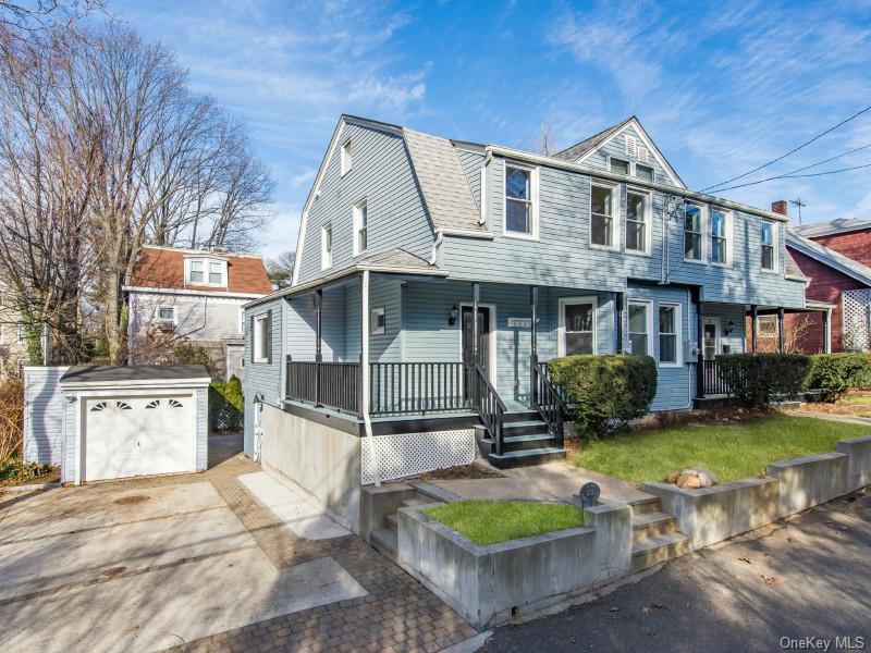 232 Franklin Avenue, Sea Cliff, NY 11579