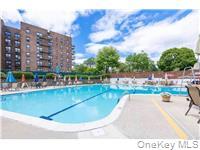 224-24 Union Turnpike # 6G, Oakland Gardens, NY 11364