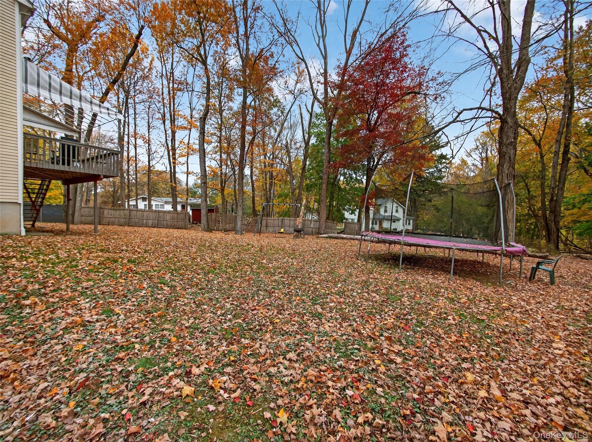 19 Paul Court, Pearl River, NY 10965