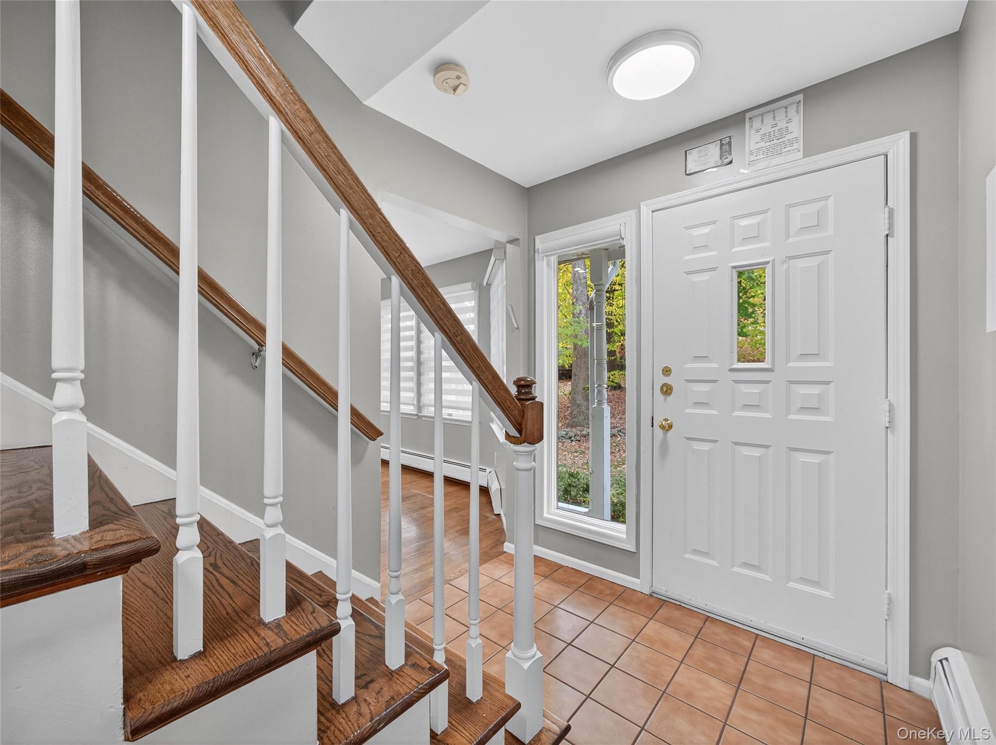 19 Paul Court, Pearl River, NY 10965