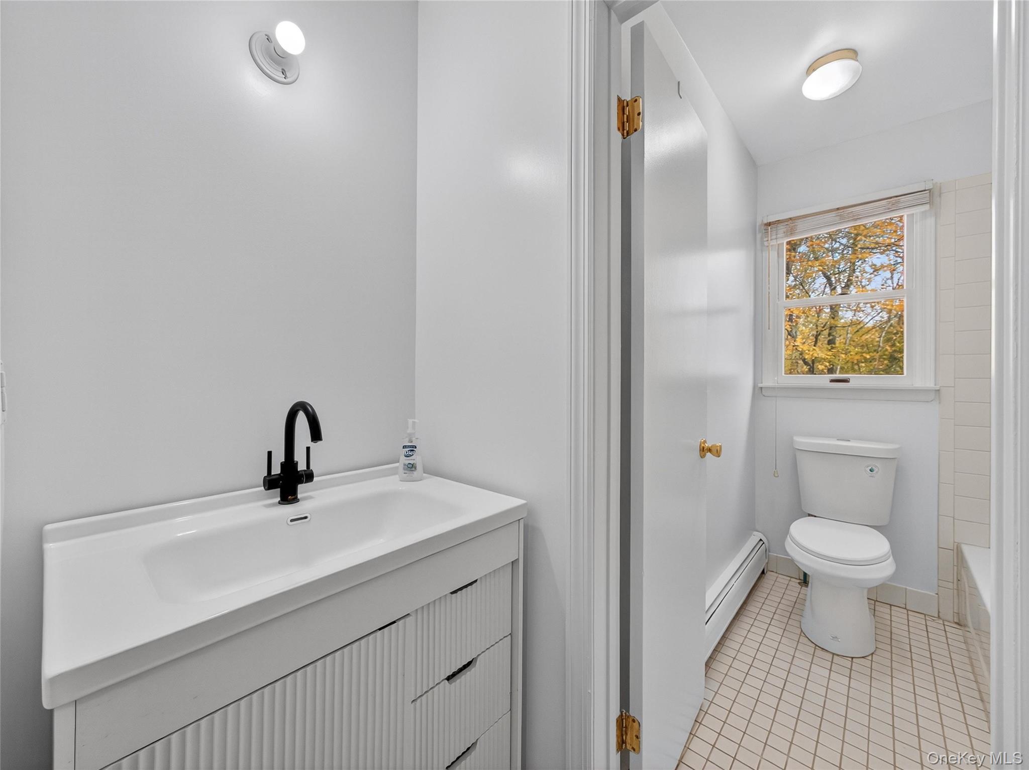 19 Paul Court, Pearl River, NY 10965