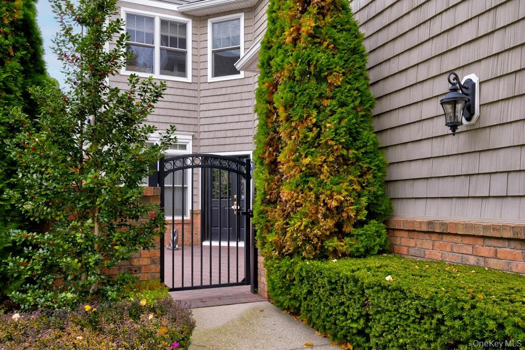 702 Equestrian Way, Westbury, NY 11590