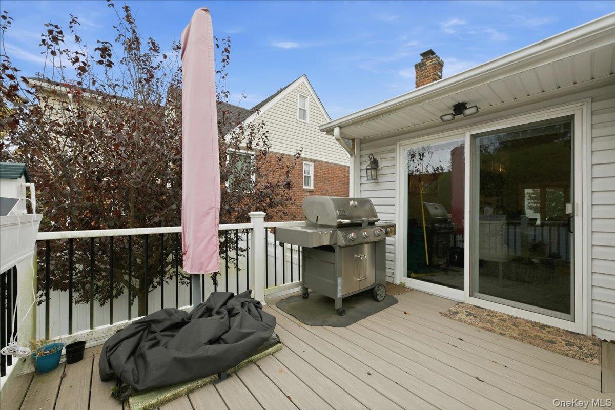 1800 Carlisle Place, Merrick, NY 11566