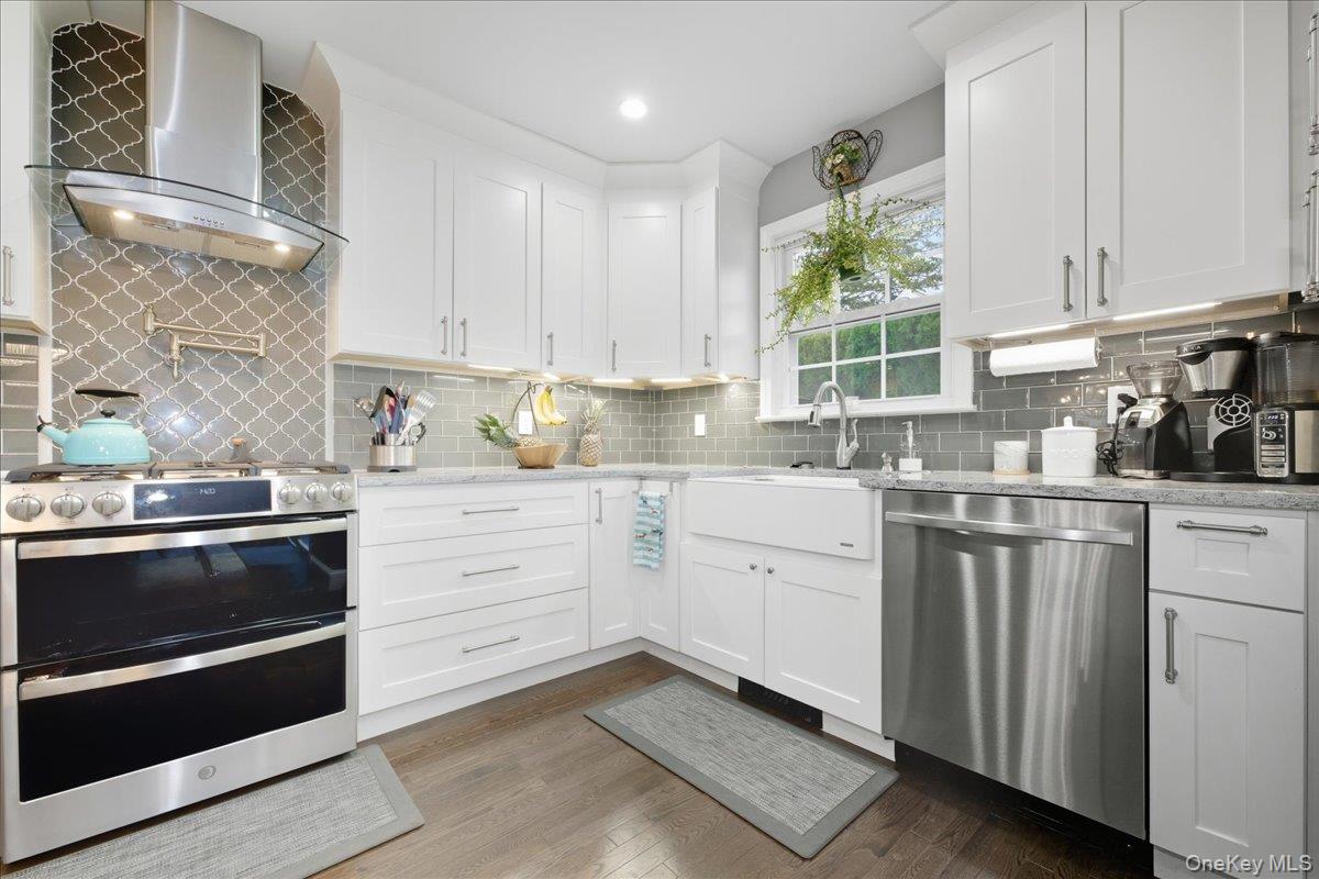 1800 Carlisle Place, Merrick, NY 11566