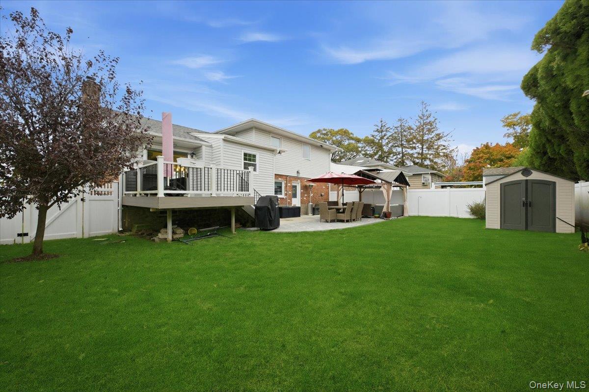 1800 Carlisle Place, Merrick, NY 11566