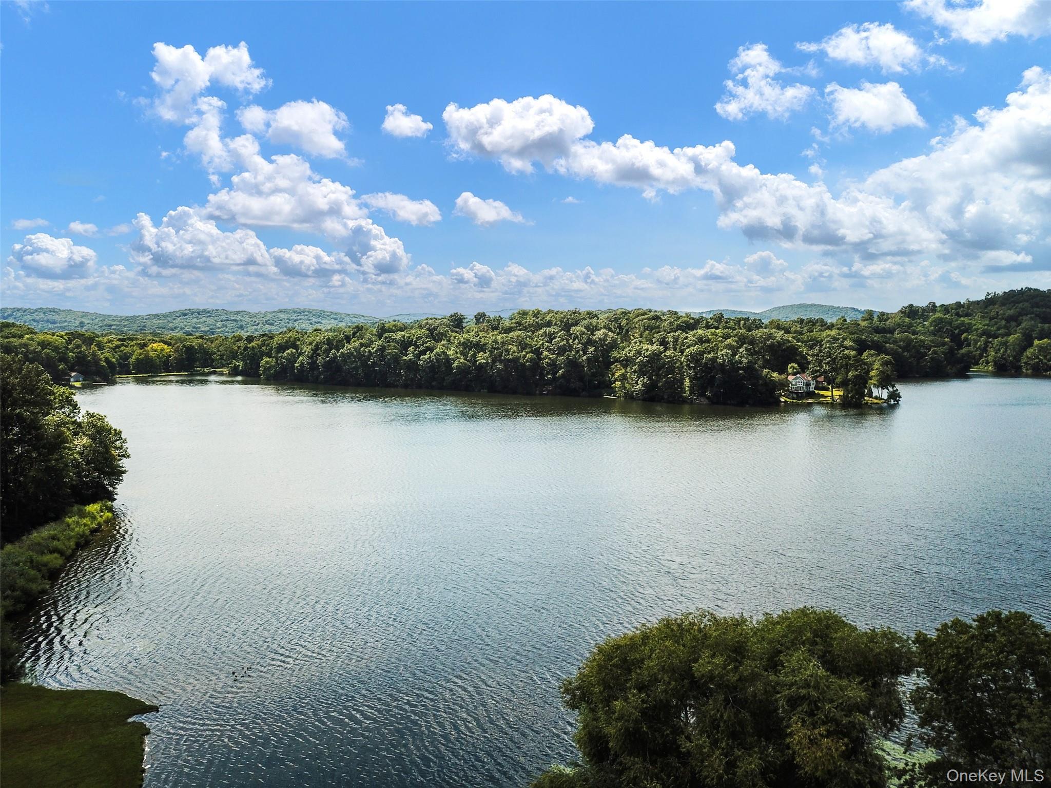 13 Ripley Road, Patterson, NY 12563