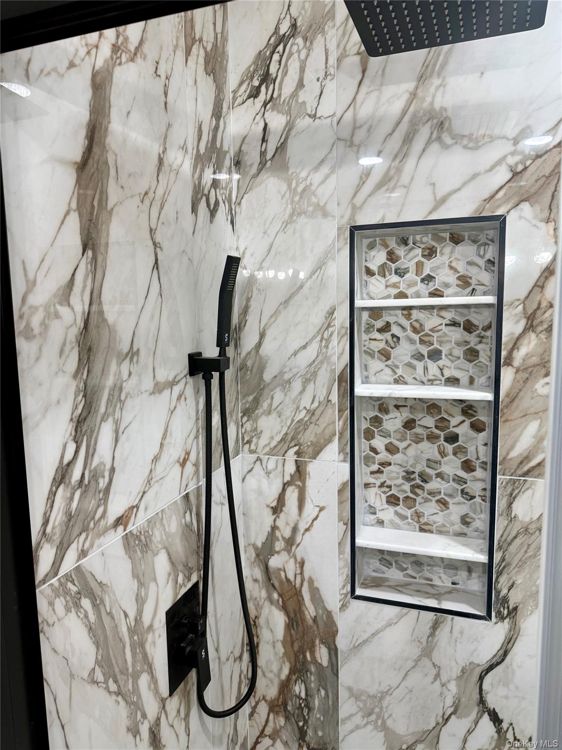 66 Seaman Neck. Road, Dix Hills, NY 11746