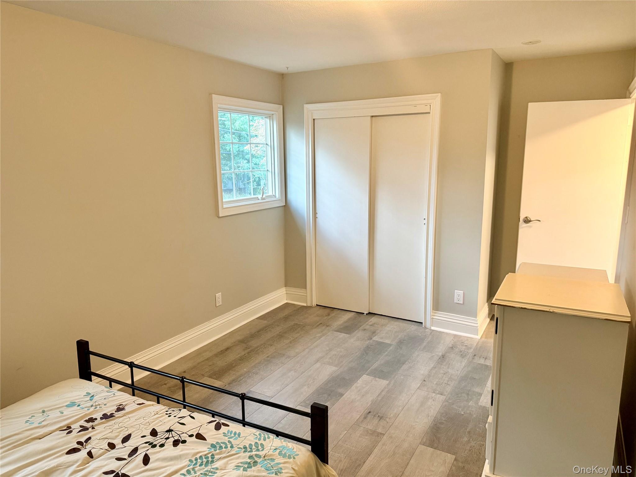 66 Seaman Neck. Road, Dix Hills, NY 11746