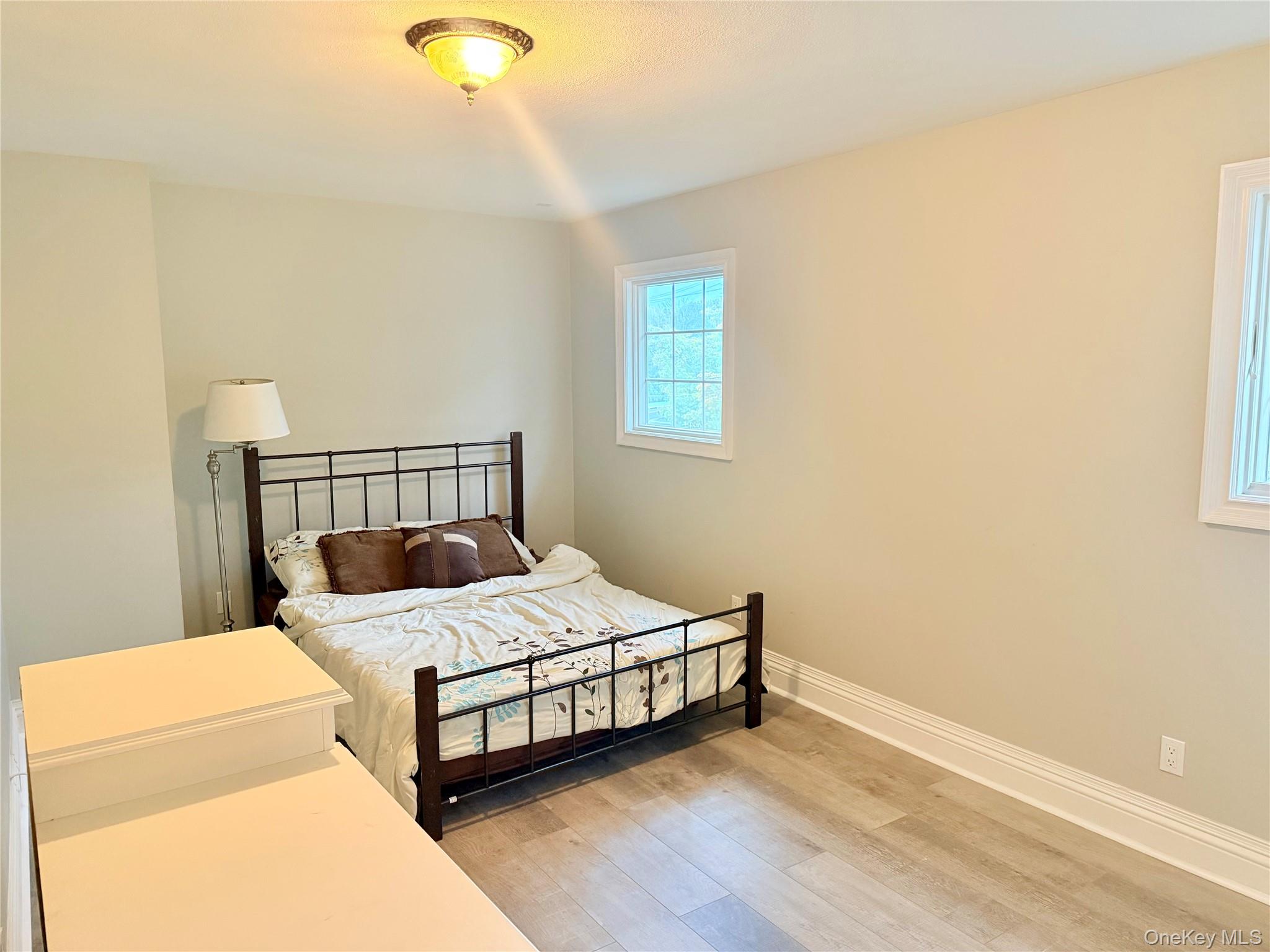 66 Seaman Neck. Road, Dix Hills, NY 11746