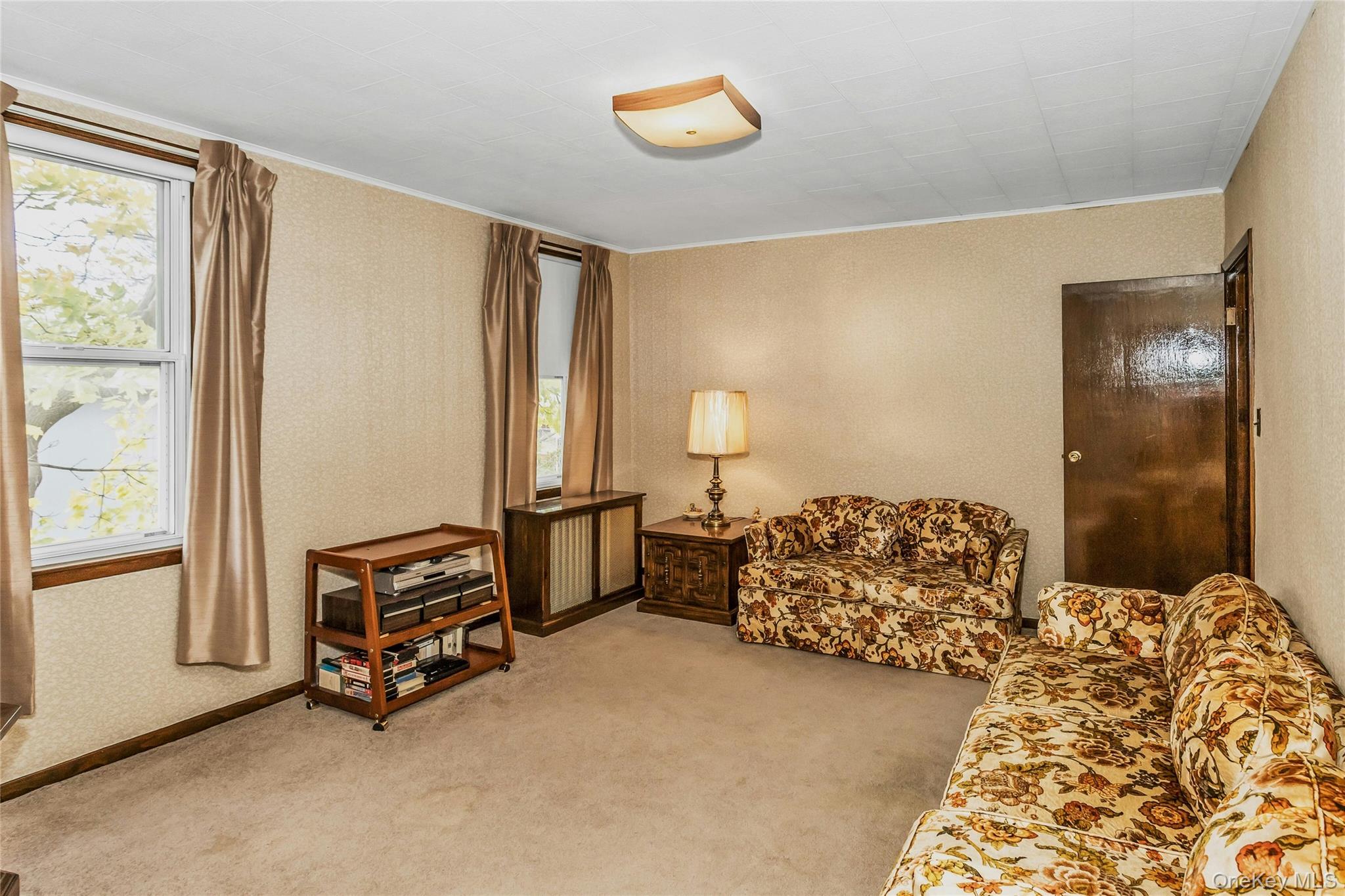 61-22 56th Drive, Maspeth, NY 11378