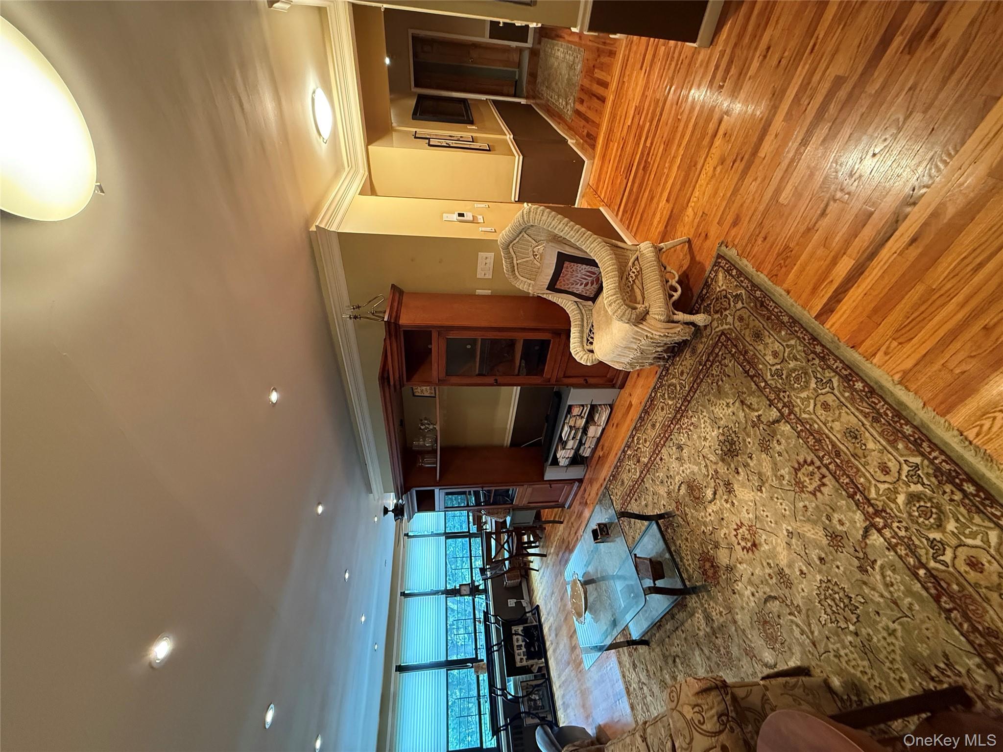 75-34 Bell Blvd # 6H, Bayside, NY 11364