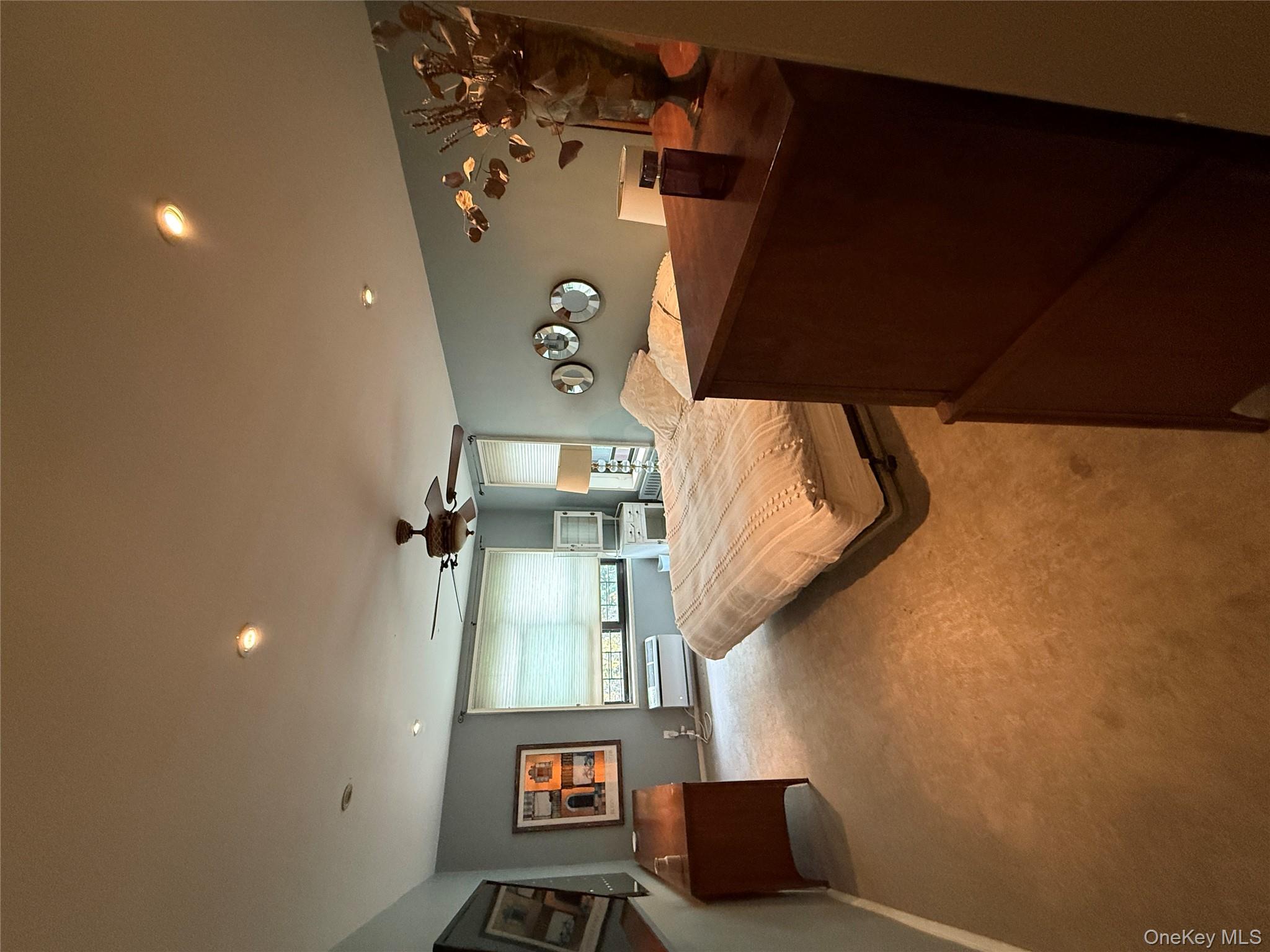 75-34 Bell Blvd # 6H, Bayside, NY 11364