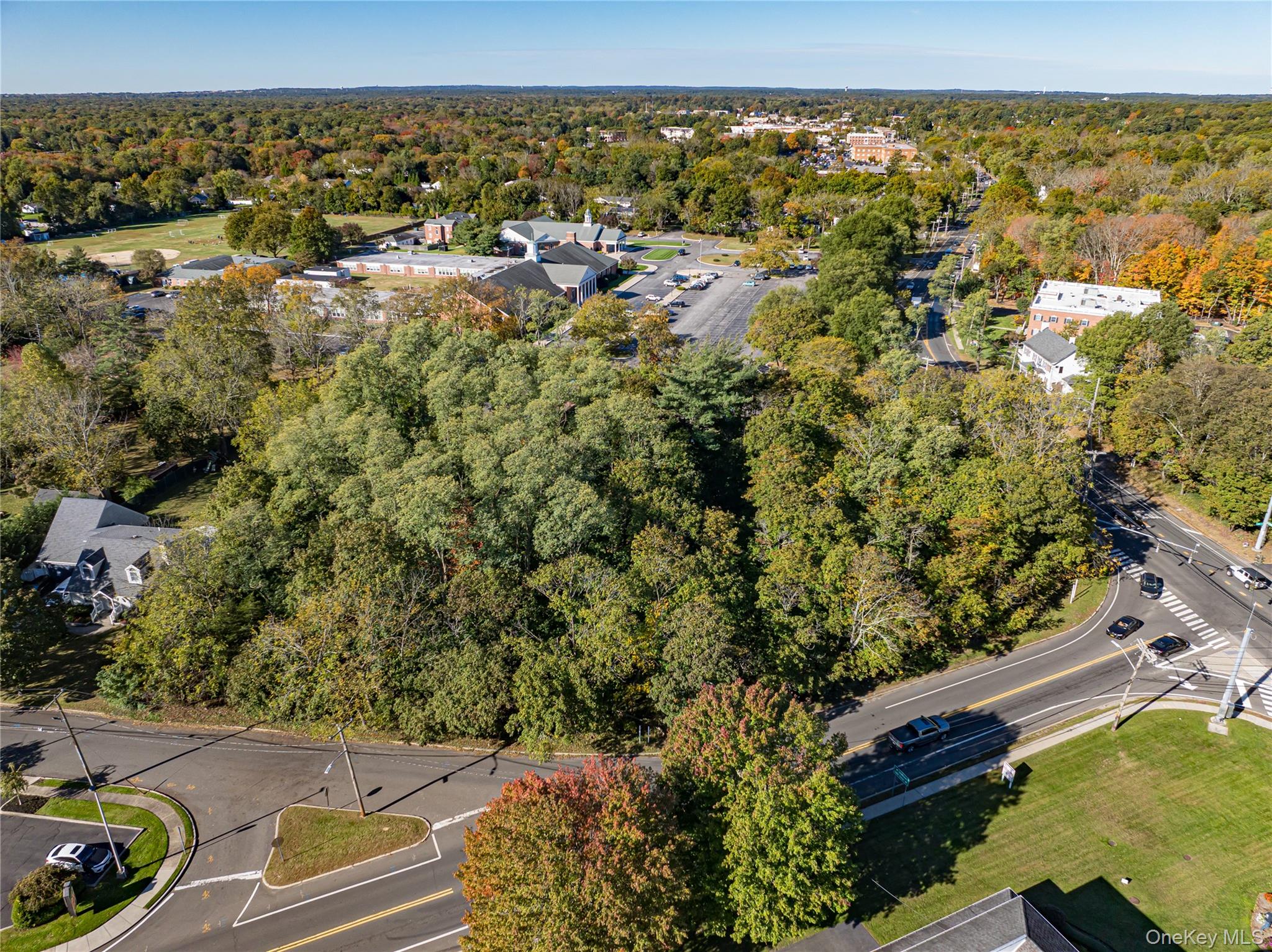 Middle Country Road, Smithtown, NY 11780