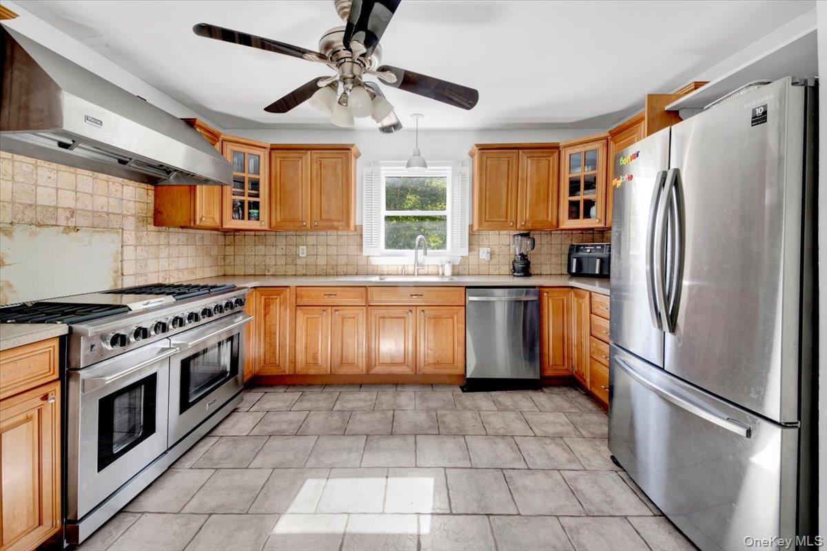 610 Farm To Market Road, Patterson, NY 10509