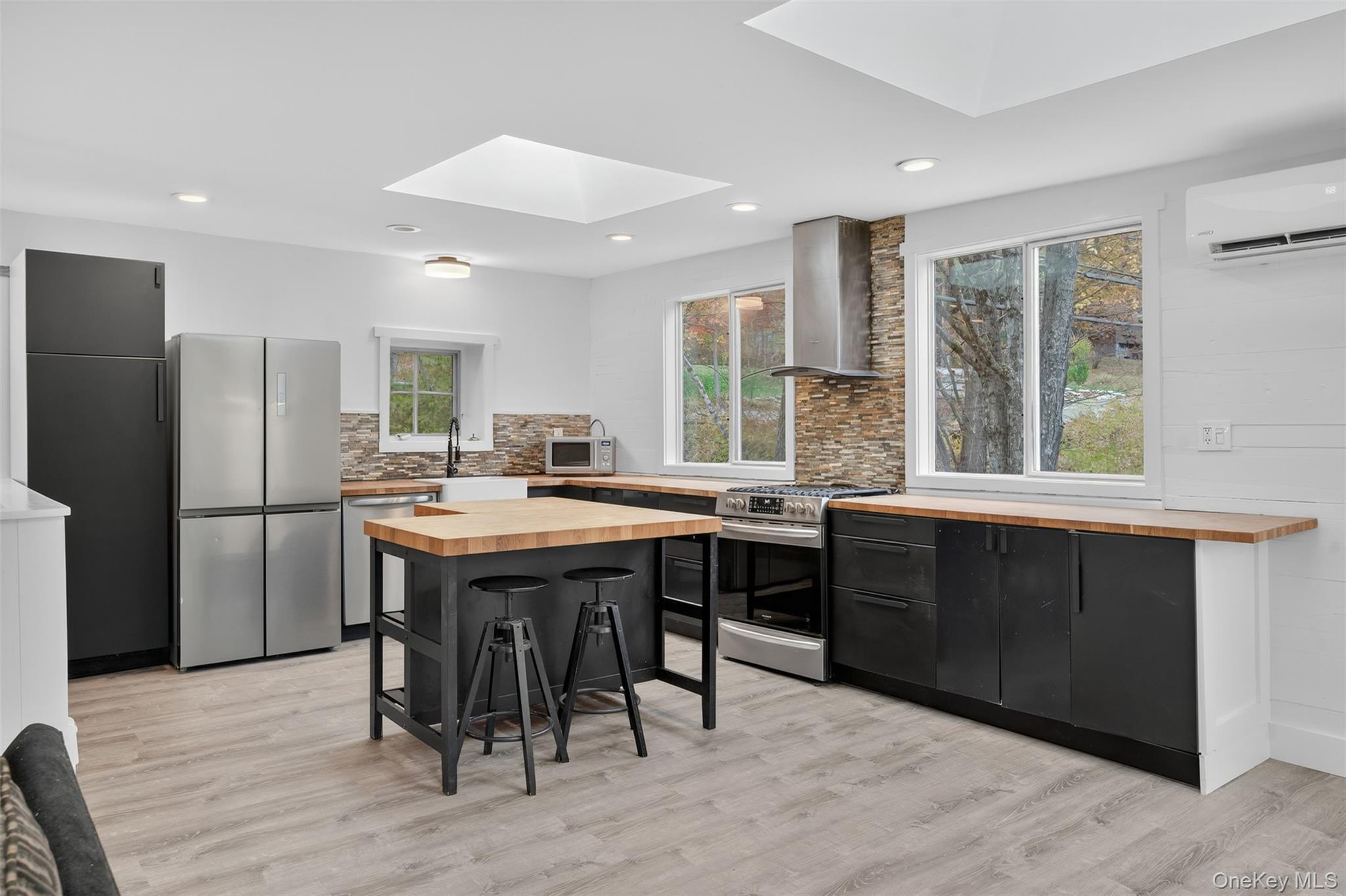 74 Upper Boiceville Road, Boiceville, NY 12412