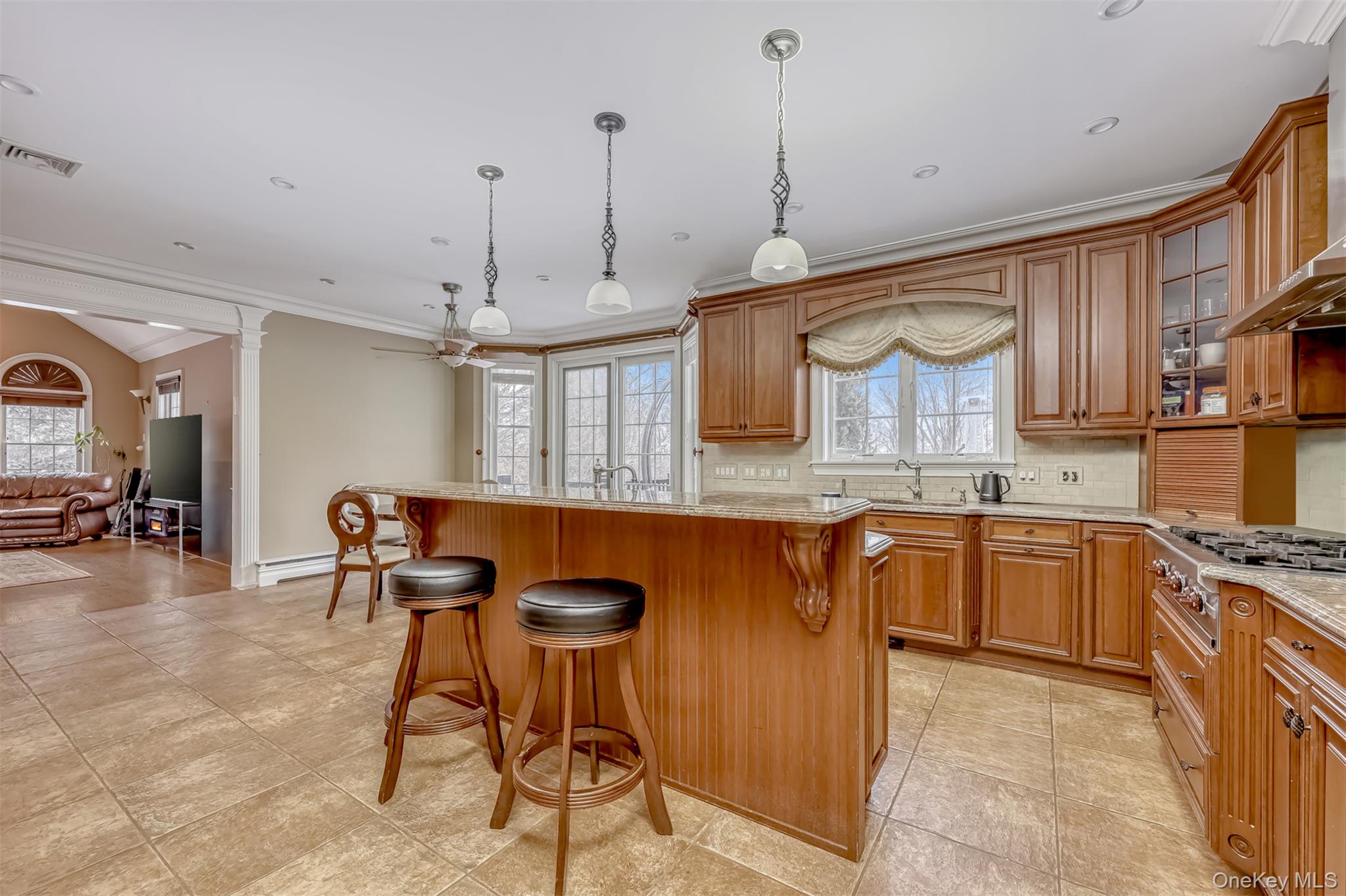 2 Garnett Hill Road, Chester, NY 10918