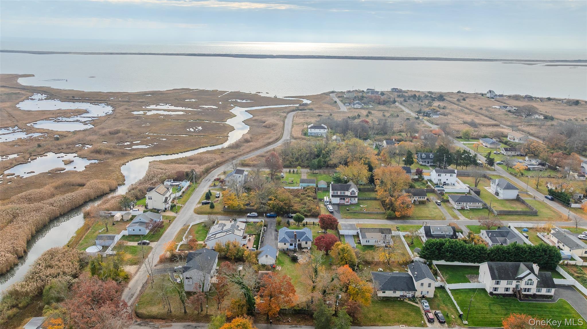 1 Elm Road E, Mastic Beach, NY 11951