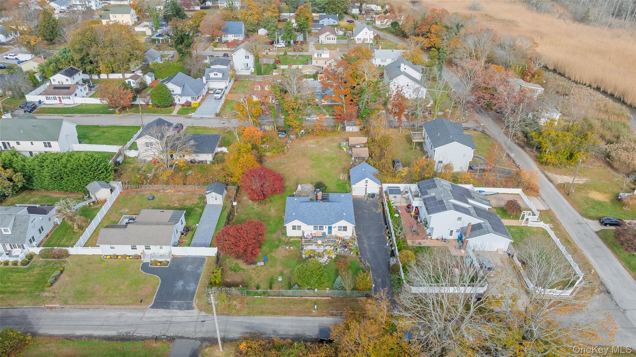 1 Elm Road E, Mastic Beach, NY 11951