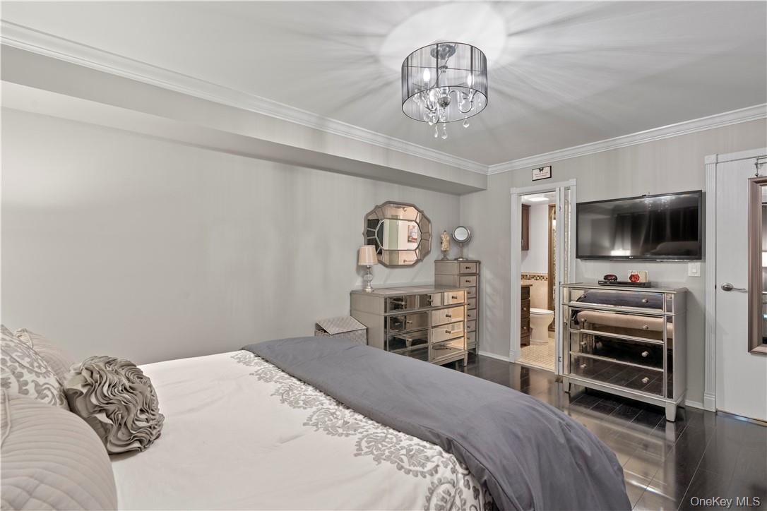 67 Park Drive, Mount Kisco, NY 10549