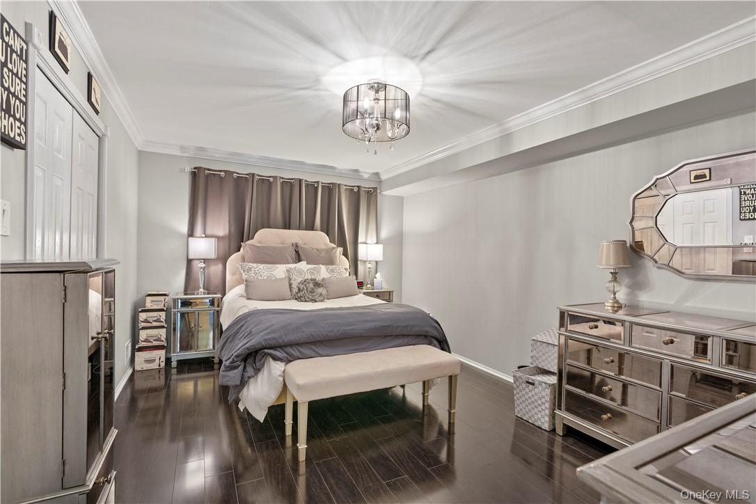 67 Park Drive, Mount Kisco, NY 10549