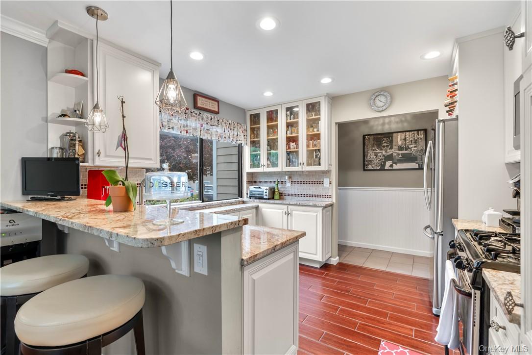 67 Park Drive, Mount Kisco, NY 10549