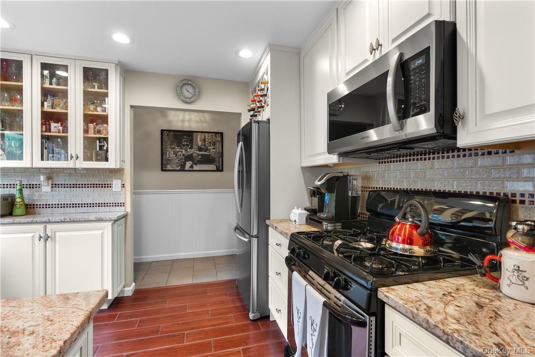 67 Park Drive, Mount Kisco, NY 10549