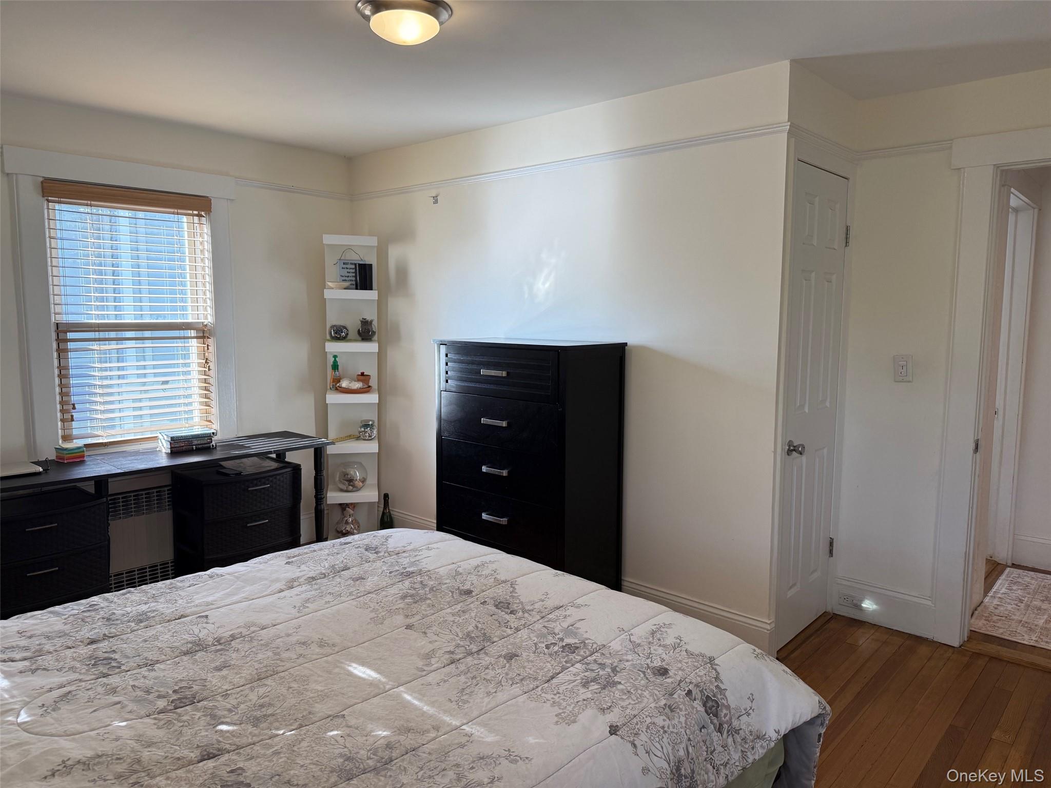 25 School Street, Port Washington, NY 11050