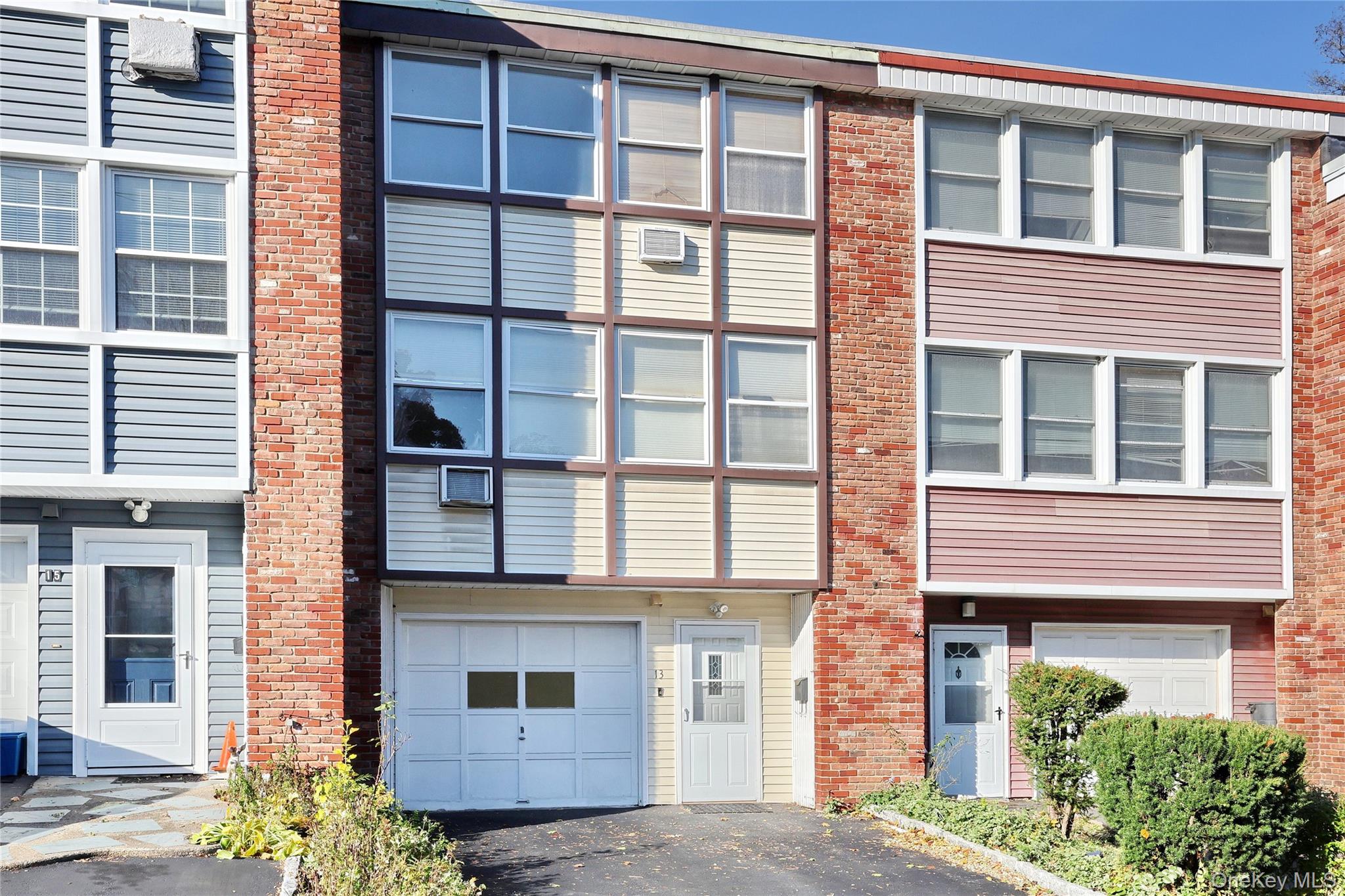 13 Overlook Road, West Haverstraw, NY 10993