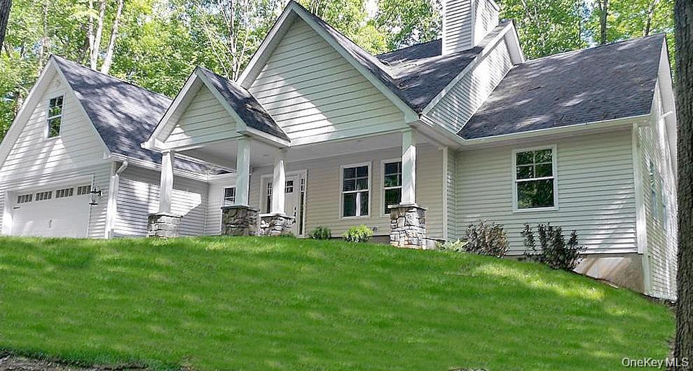 4 Spruce Hill Lane, Warwick, NY 10990