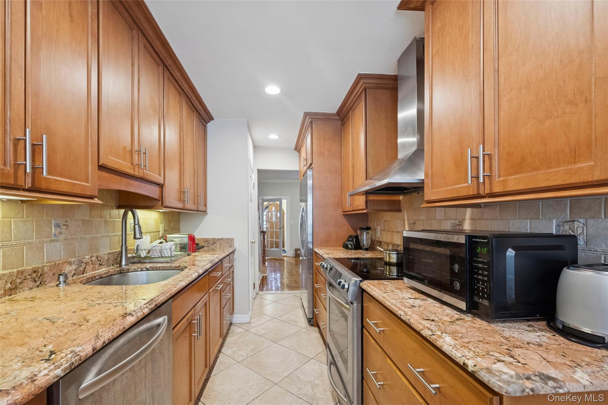 131-18 226th Street, Laurelton, NY 11413