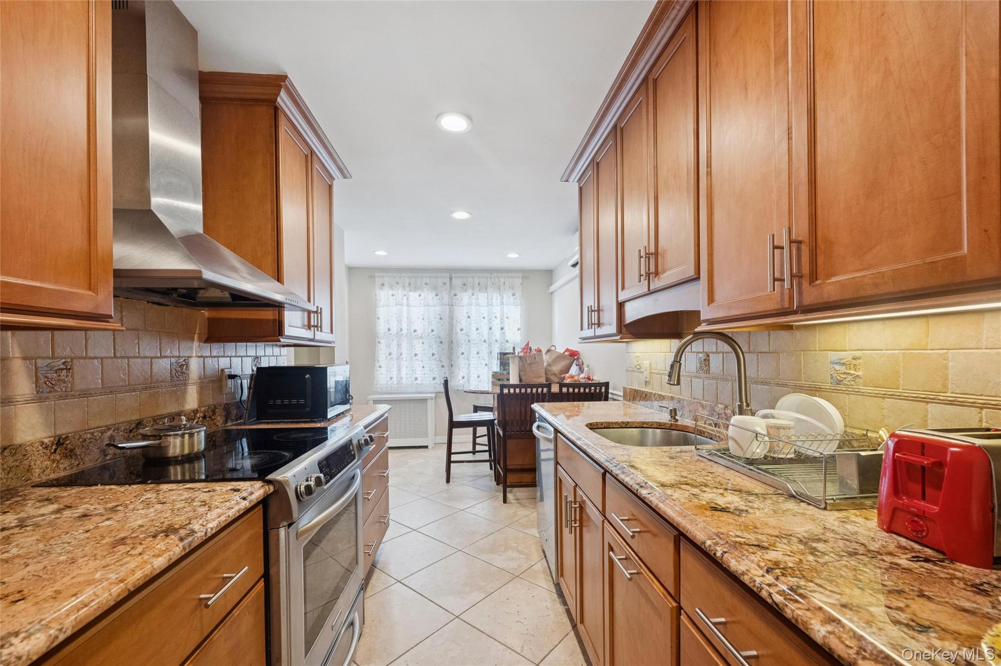 131-18 226th Street, Laurelton, NY 11413